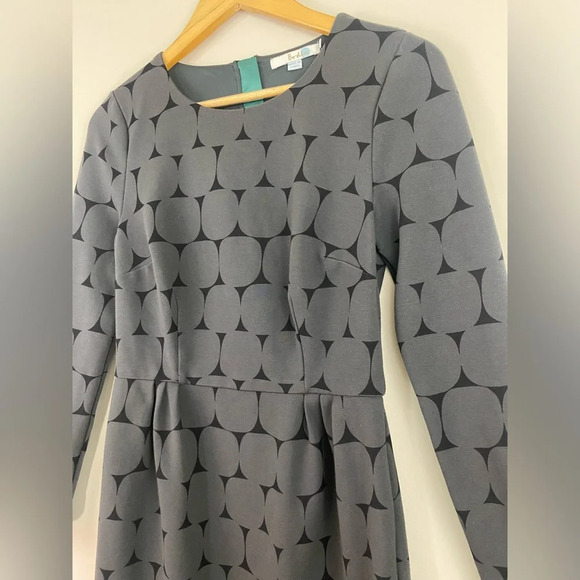 Boden Size 8 Black & Gray Petal Geometric Printed Long Sleeve Ponte Sheath Dress - Picture 6 of 11